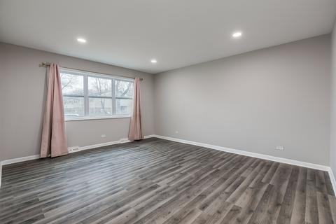 9404 Noel Ave, Des Plaines, IL 60016 photo 4