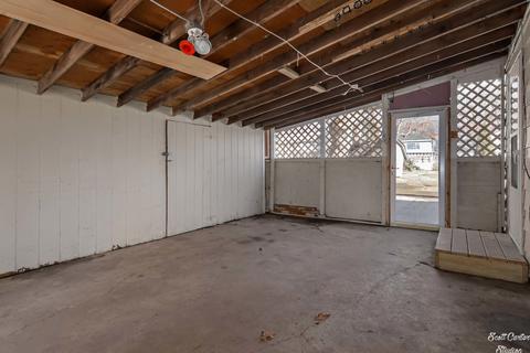 7704 Carleton Dr, Spring Grove, IL 60081 photo 12