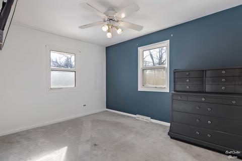 7704 Carleton Dr, Spring Grove, IL 60081 photo 6
