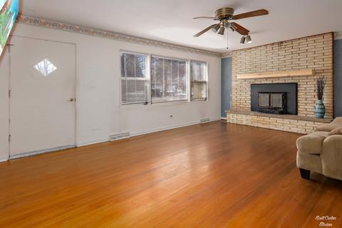 7704 Carleton Dr, Spring Grove, IL 60081 photo 3