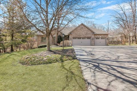 11213 E Riviera Dr, Spring Grove, IL 60081 photo 1