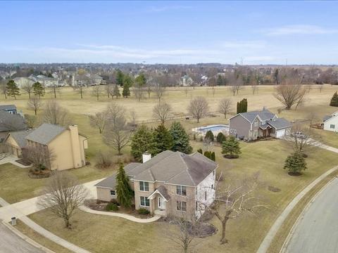 1909 Quail Run Cc Ct, Normal, IL 61761 photo 2