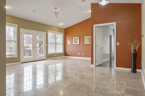 1909 Quail Run Cc Ct, Normal, IL 61761 photo 14