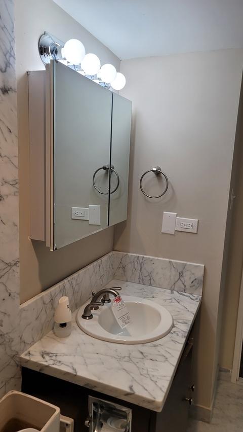 175 E Delaware Pl #5605, Chicago, IL 60611 photo 15