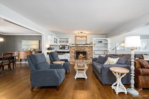 60 Danada Dr, Wheaton, IL 60189 photo 6