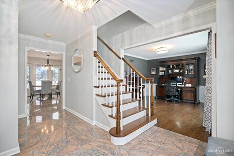 60 Danada Dr, Wheaton, IL 60189 photo 2