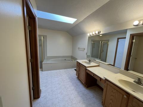 2403 Interlocken Dr, Bloomington, IL 61704 photo 25