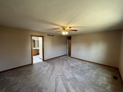 2403 Interlocken Dr, Bloomington, IL 61704 photo 22