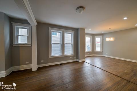 2714 E 76th Pl, Chicago, IL 60649 photo 4