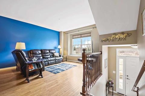 17 E Willow Rd, Wheeling, IL 60090 photo 3