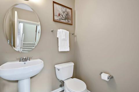 17 E Willow Rd, Wheeling, IL 60090 photo 11