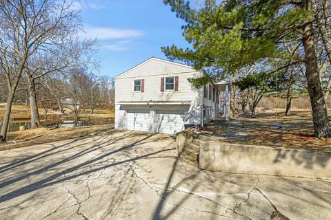 2148 Sandra Ln, Monticello, IL 61856 photo 5