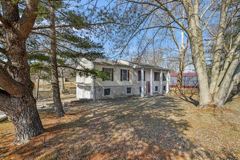 2148 Sandra Ln, Monticello, IL 61856 photo 2