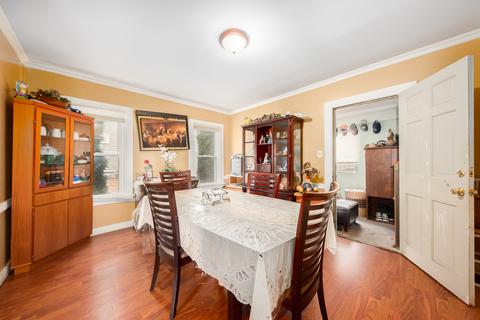 360 Marion Ave, Aurora, IL 60505 photo 7