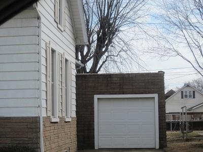 2406 4th St, Peru, IL 61354 photo 12