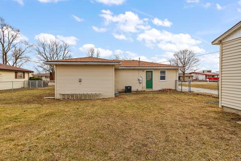 79 E 2740s Rd, Kankakee, IL 60901 photo 14