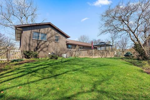 32 Lockman Cir, Elgin, IL 60123 photo 24