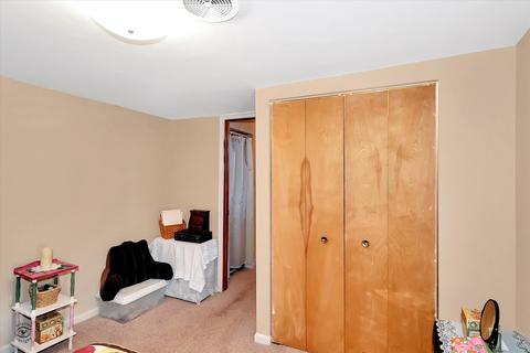 1013 W 174th St, East Hazel Crest, IL 60429 photo 18
