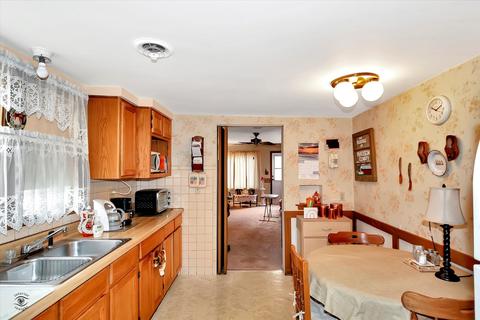 1013 W 174th St, East Hazel Crest, IL 60429 photo 11