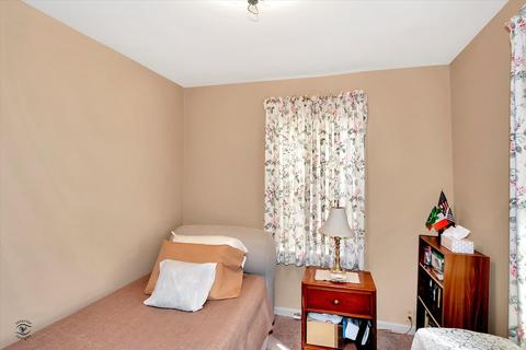 1013 W 174th St, East Hazel Crest, IL 60429 photo 14