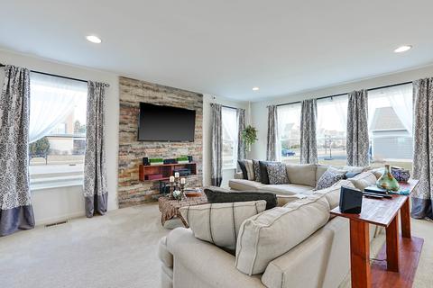 1013 Alberta Rd, Elgin, IL 60124 photo 7