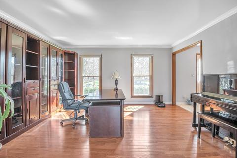 1363 Hunter Cir, Naperville, IL 60540 photo 4