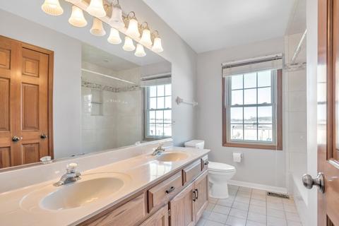 1363 Hunter Cir, Naperville, IL 60540 photo 25