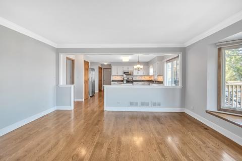 1363 Hunter Cir, Naperville, IL 60540 photo 8