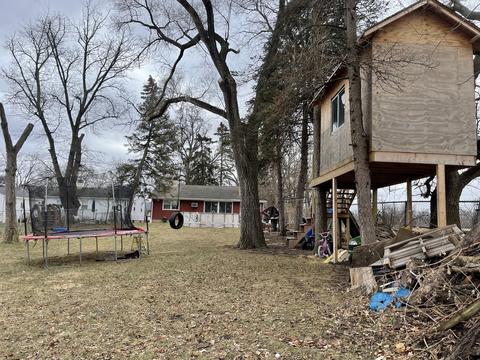 830 Schiller St, Elgin, IL 60123 photo 27