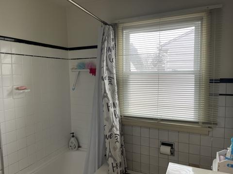 830 Schiller St, Elgin, IL 60123 photo 14