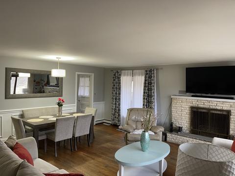 830 Schiller St, Elgin, IL 60123 photo 9