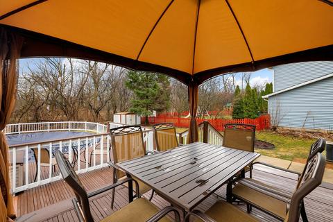 209 S Park Place Dr, Bartlett, IL 60103 photo 27