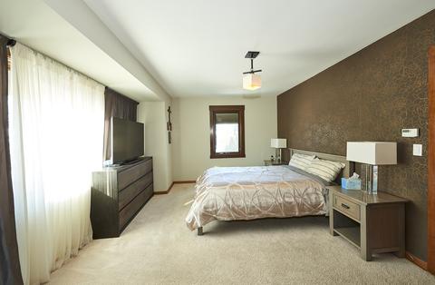 9115 E Prairie Rd, Evanston, IL 60203 photo 14