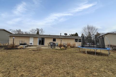 2302 W Fairview Ln, Mchenry, IL 60051 photo 22