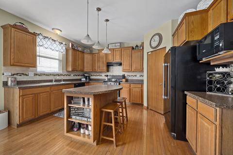 1519 Elysium Dr, Minooka, IL 60447 photo 12