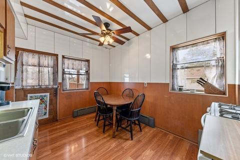 1063 Walter Ave, Des Plaines, IL 60016 photo 7