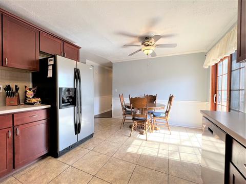 1954 W Tower Rd, Kankakee, IL 60901 photo 6