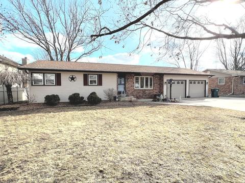 1954 W Tower Rd, Kankakee, IL 60901 photo 1