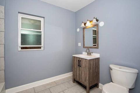 210 E 109th St, Chicago, IL 60628 photo 9