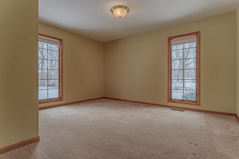 32 W200 Cedar Ln, Wayne, IL 60184 photo 18