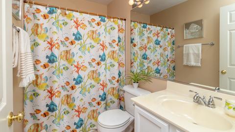 6571 Snug Harbor Dr, Willowbrook, IL 60527 photo 17