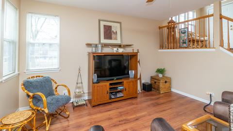 6571 Snug Harbor Dr, Willowbrook, IL 60527 photo 23