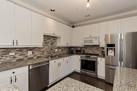 640 Mchenry Rd #207, Wheeling, IL 60090 photo 4