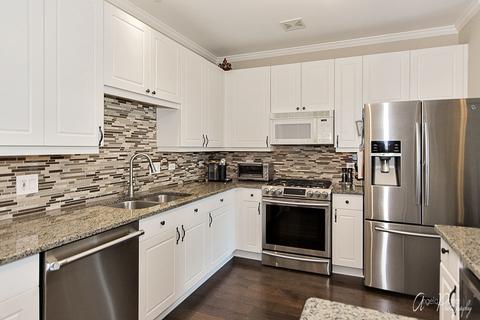 640 Mchenry Rd #207, Wheeling, IL 60090 photo 7