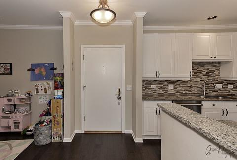 640 Mchenry Rd #207, Wheeling, IL 60090 photo 3