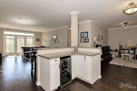 640 Mchenry Rd #207, Wheeling, IL 60090 photo 5
