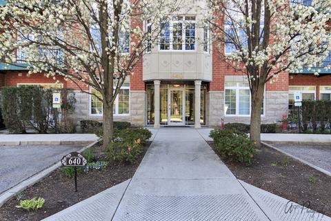 640 Mchenry Rd #207, Wheeling, IL 60090 photo 1