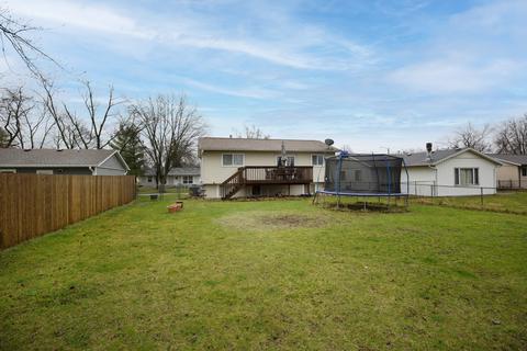 1310 Dalton Dr, Normal, IL 61761 photo 3
