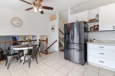 21 Ivey Ct, Bloomington, IL 61701 photo 6