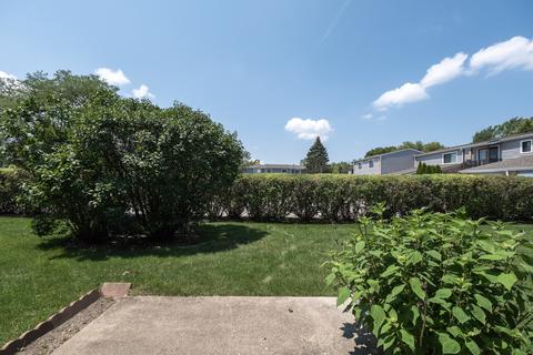404 Elm Dr, Wheeling, IL 60090 photo 4